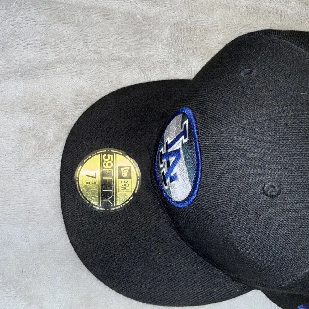 Los Angeles Dodgers preowned see